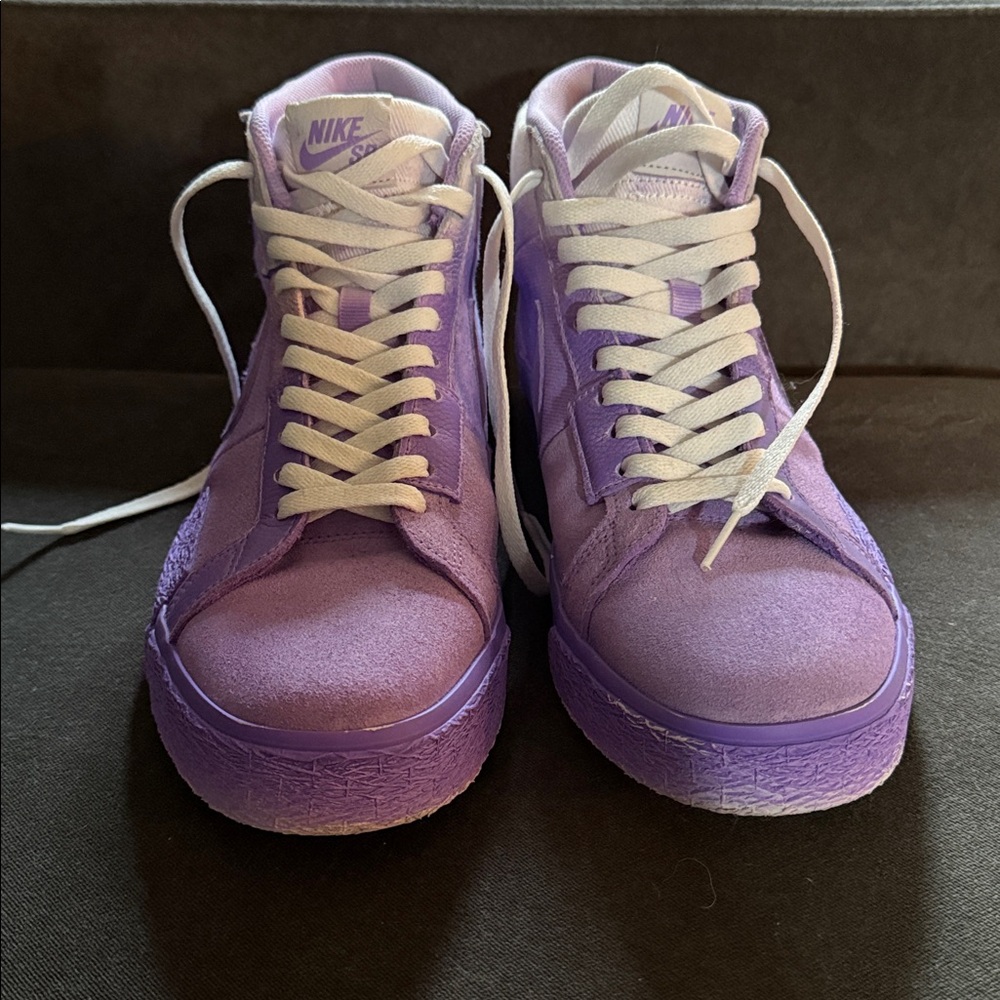 Nike SB Lavender High-Top Sneakers, size 9.5